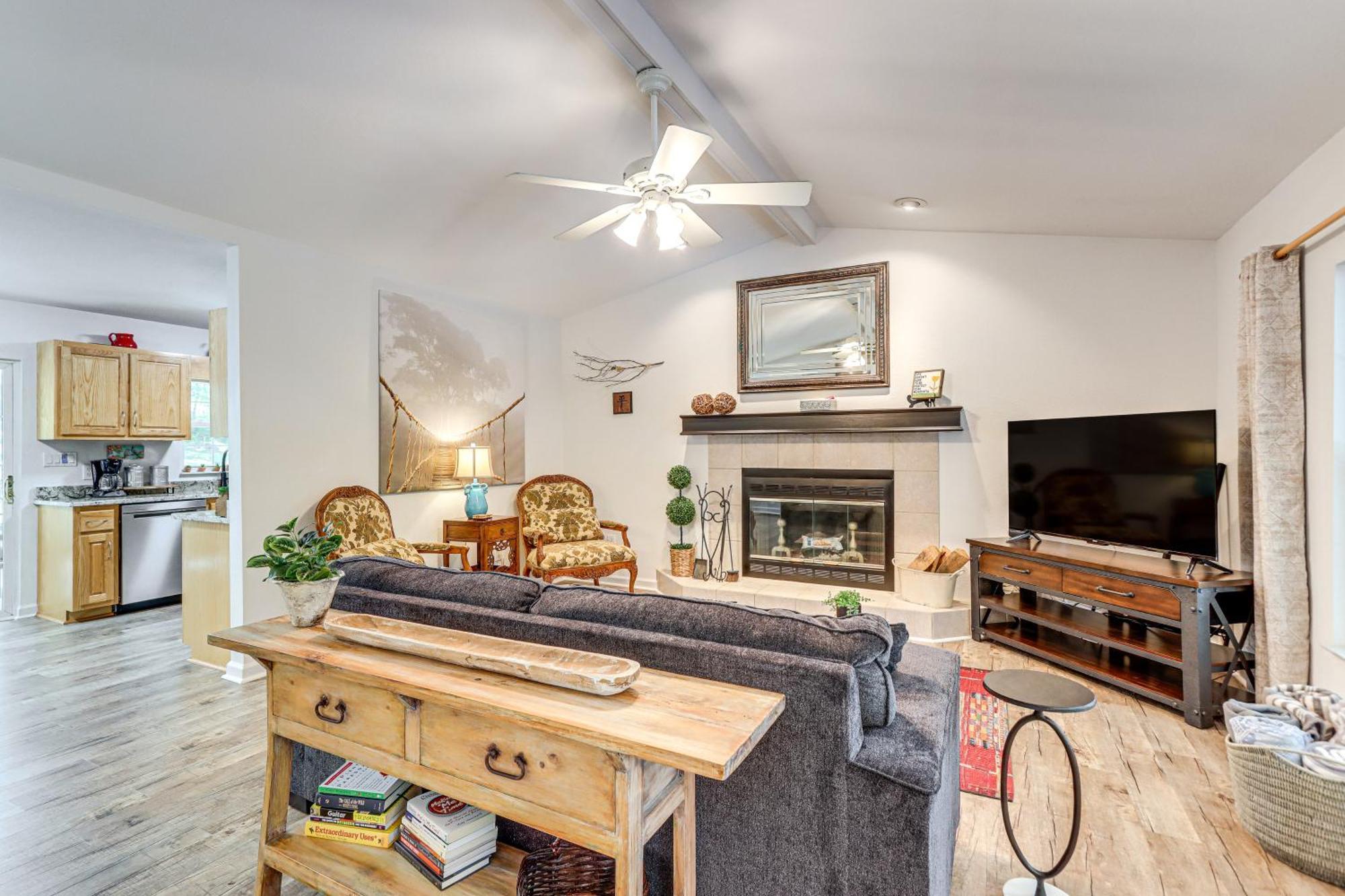 Pet-Friendly Home With Hot Tub In Blue Ridge! Екстер'єр фото