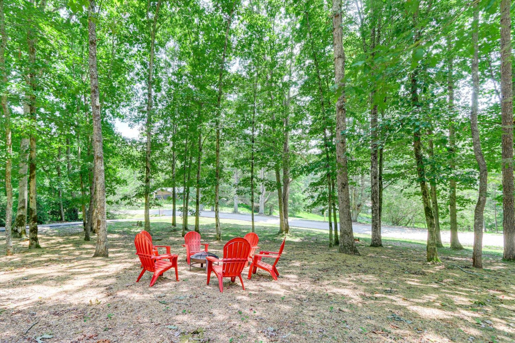 Pet-Friendly Home With Hot Tub In Blue Ridge! Екстер'єр фото